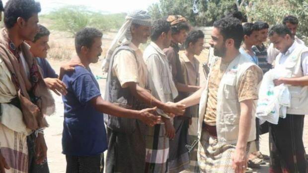 الحديدة.. مؤسسة يمن ثبات تزور المرابطين في جبهة الجبلية