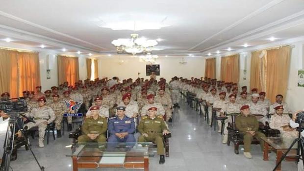 الدفاع تحتفي بتخريج دفع عسكرية جديدة