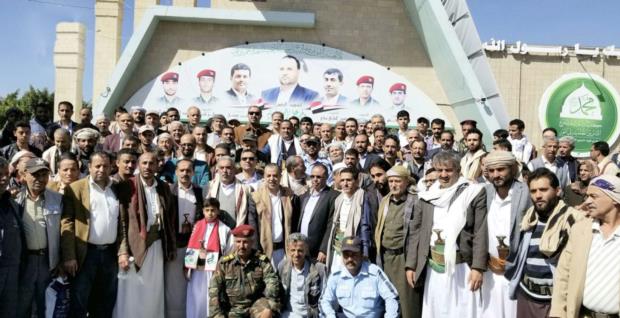 قيادات مكتب رئاسة الوزراء يزورن ضريح الشهيد الصماد ومعارض وروضات الشهداء