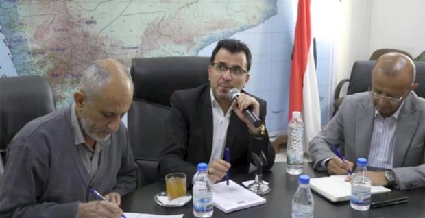 وزير الصحة يرأس اجتماعاً لمناقشة أداء مكاتب الصحة والمستشفيات