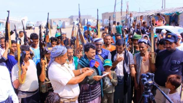 أبناء جزيرة كمران بالحديدة يعلنون النفير والجهوزية لإسناد القوات المسلحة