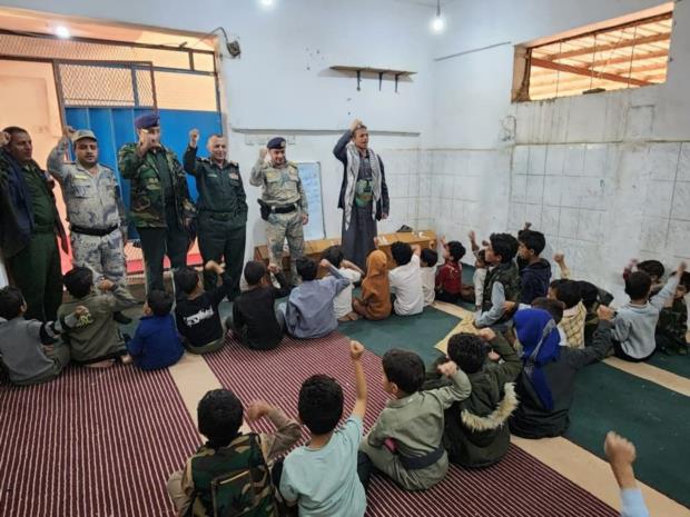 قيادات من وزارة الداخلية ومصلحة خفر السواحل تتفقد المراكز الصيفية بمديرية بني الحارث